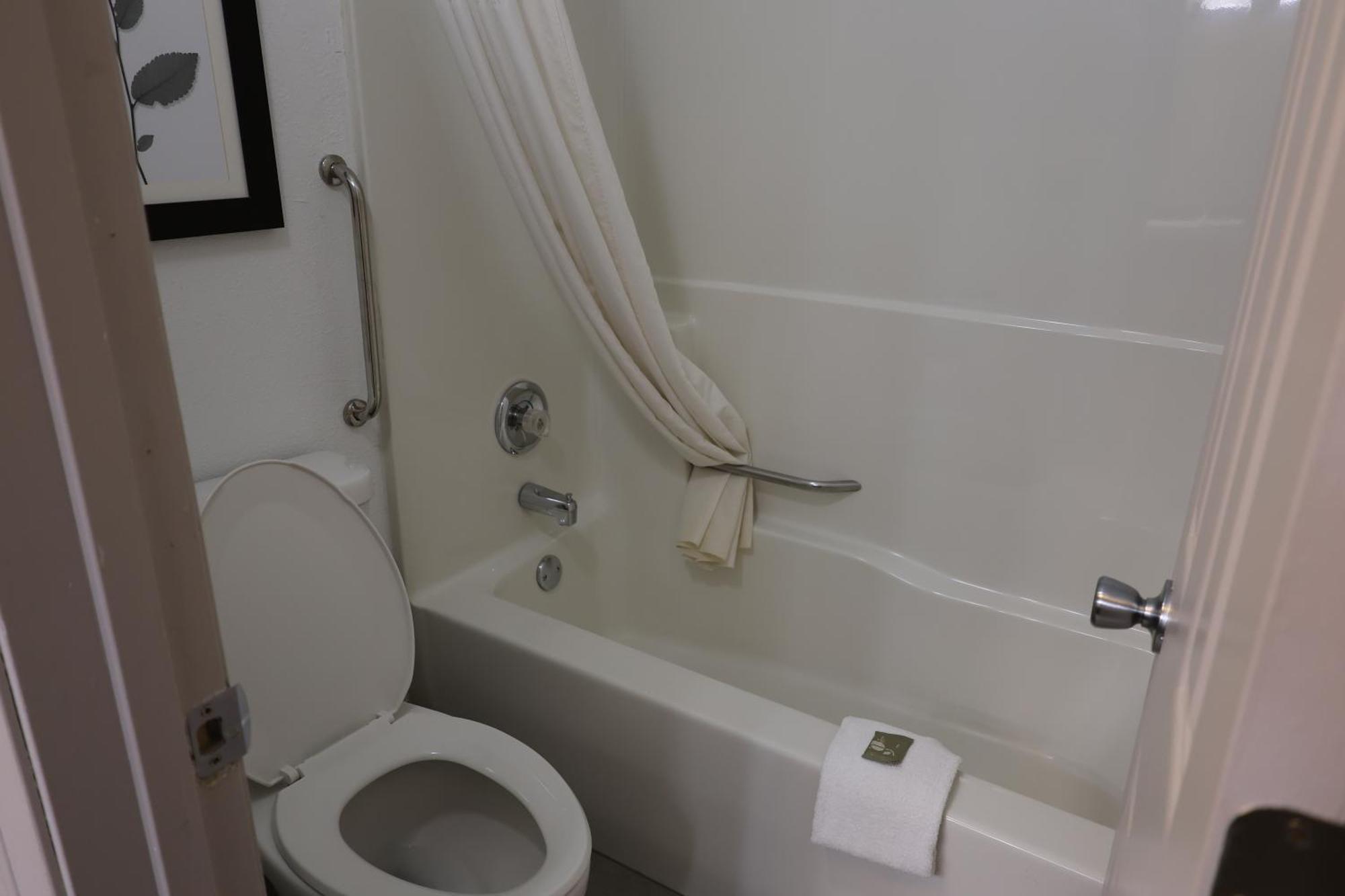Country Inn & Suites By Radisson, Sparta, Wi Екстериор снимка