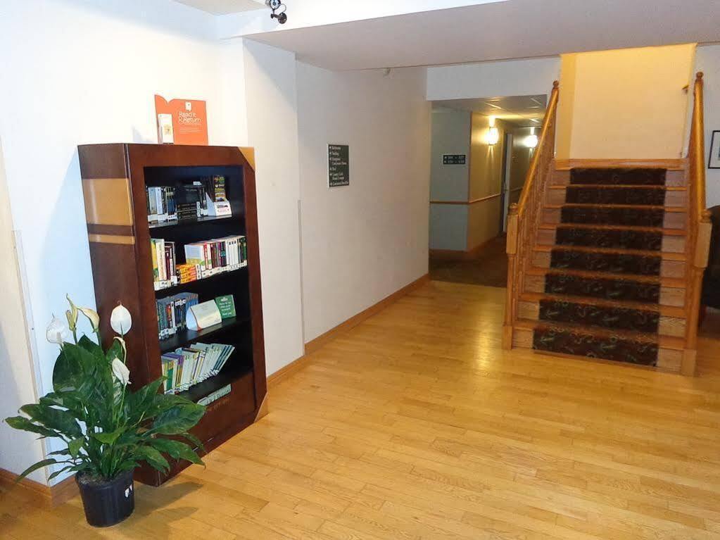 Country Inn & Suites By Radisson, Sparta, Wi Екстериор снимка